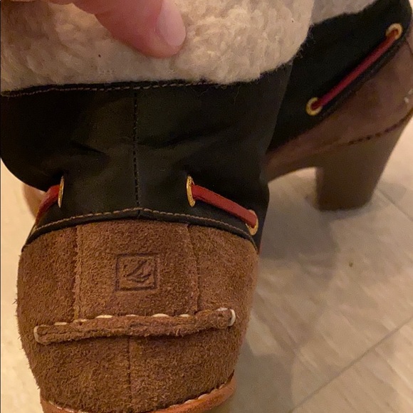 Sperry Heeled Boot - Picture 4 of 5